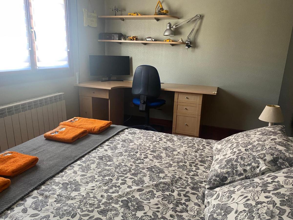 Privatunterkunft Amezola 2- Con Bano Exterior De Uso Privado En Casa Compartida Bilbao